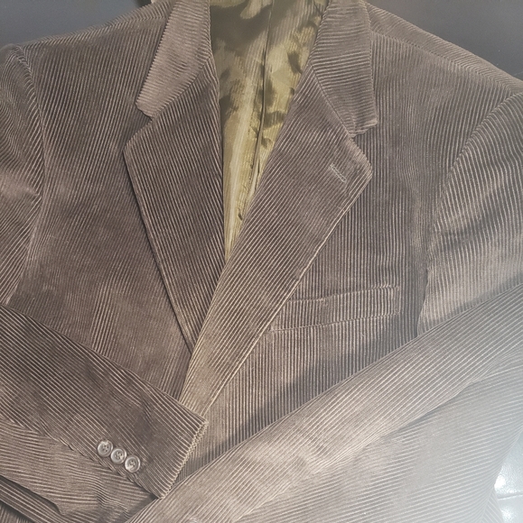 Brown blazer - Picture 2 of 6